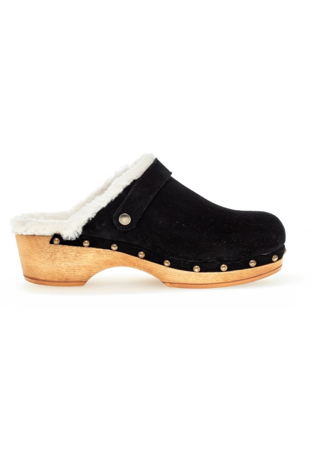 Naken Träskor Gabor